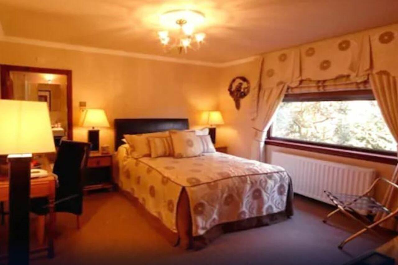 The Roods B&B อินเวอร์คีทิง ภายนอก รูปภาพ